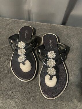 Black Jeweled Thong Sandals with Crystal Flower Accents